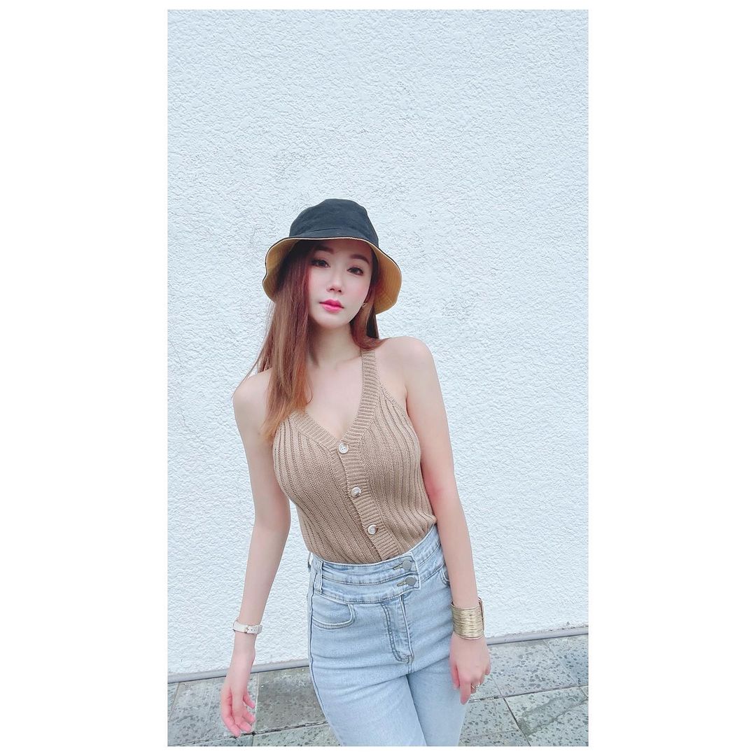 Suki's white big boobs are tempting!-第1章-图片3