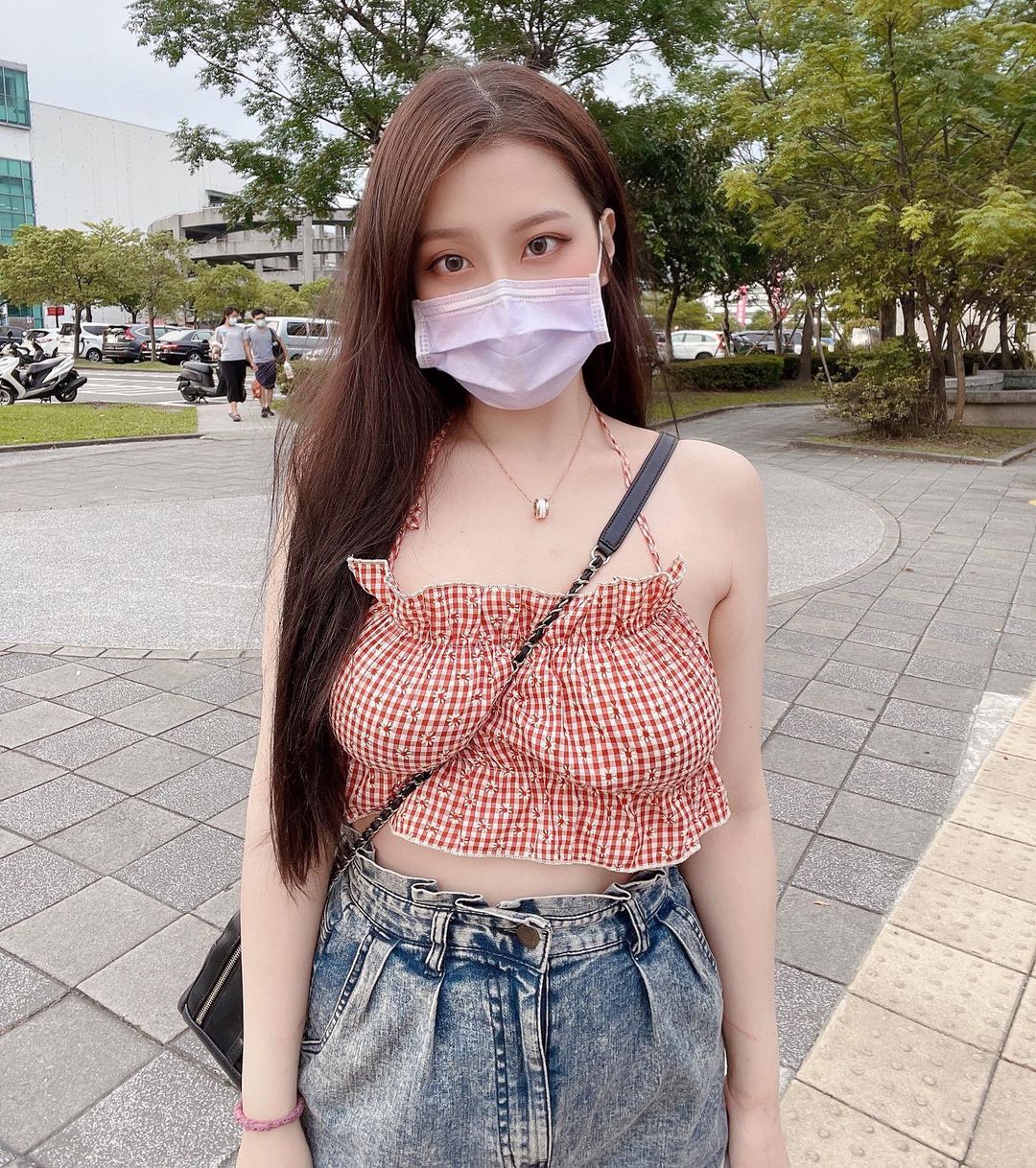 Yumi tiene un cuerpo fuerte que aumenta la presión arterial.-第1章-图片1