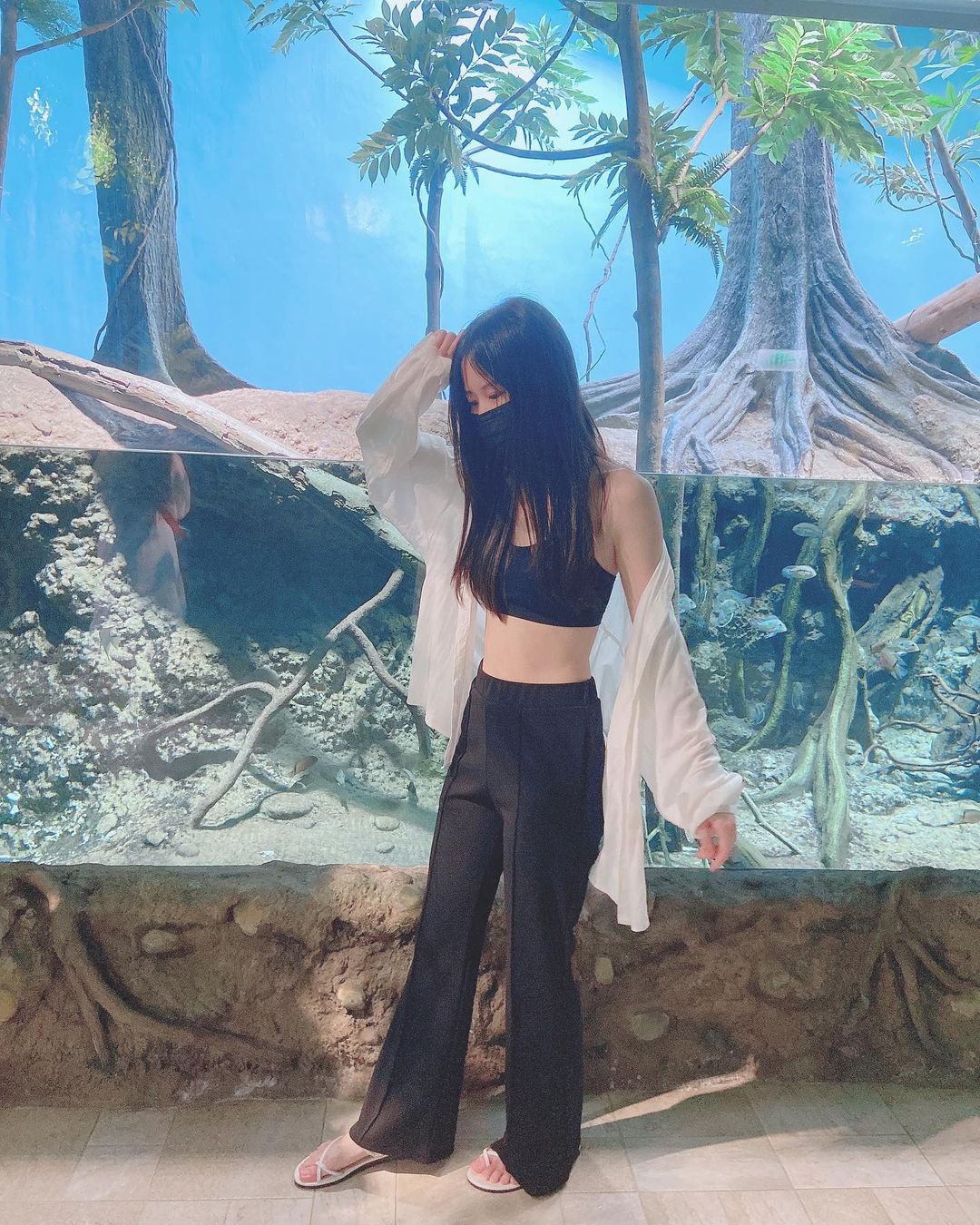 實況正妹玥玥 逆天玉腿一秒征服腿控 IG滿滿福利-第1章-图片2