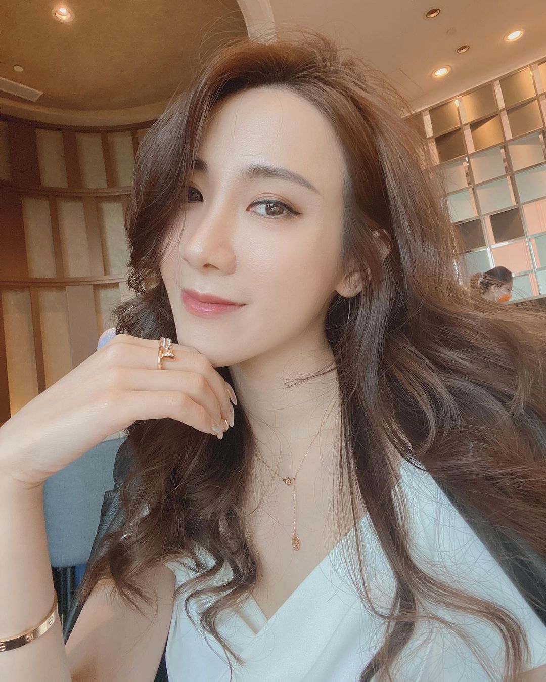 The irreplaceable high-end sensation goddess