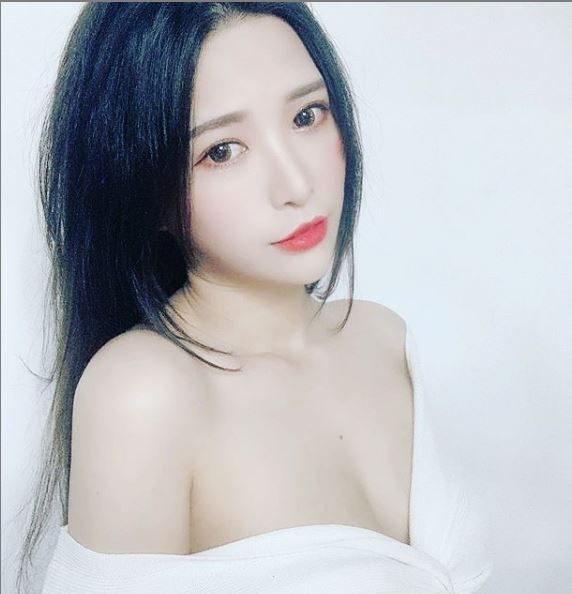 The perfect side milk amazing personality goddess