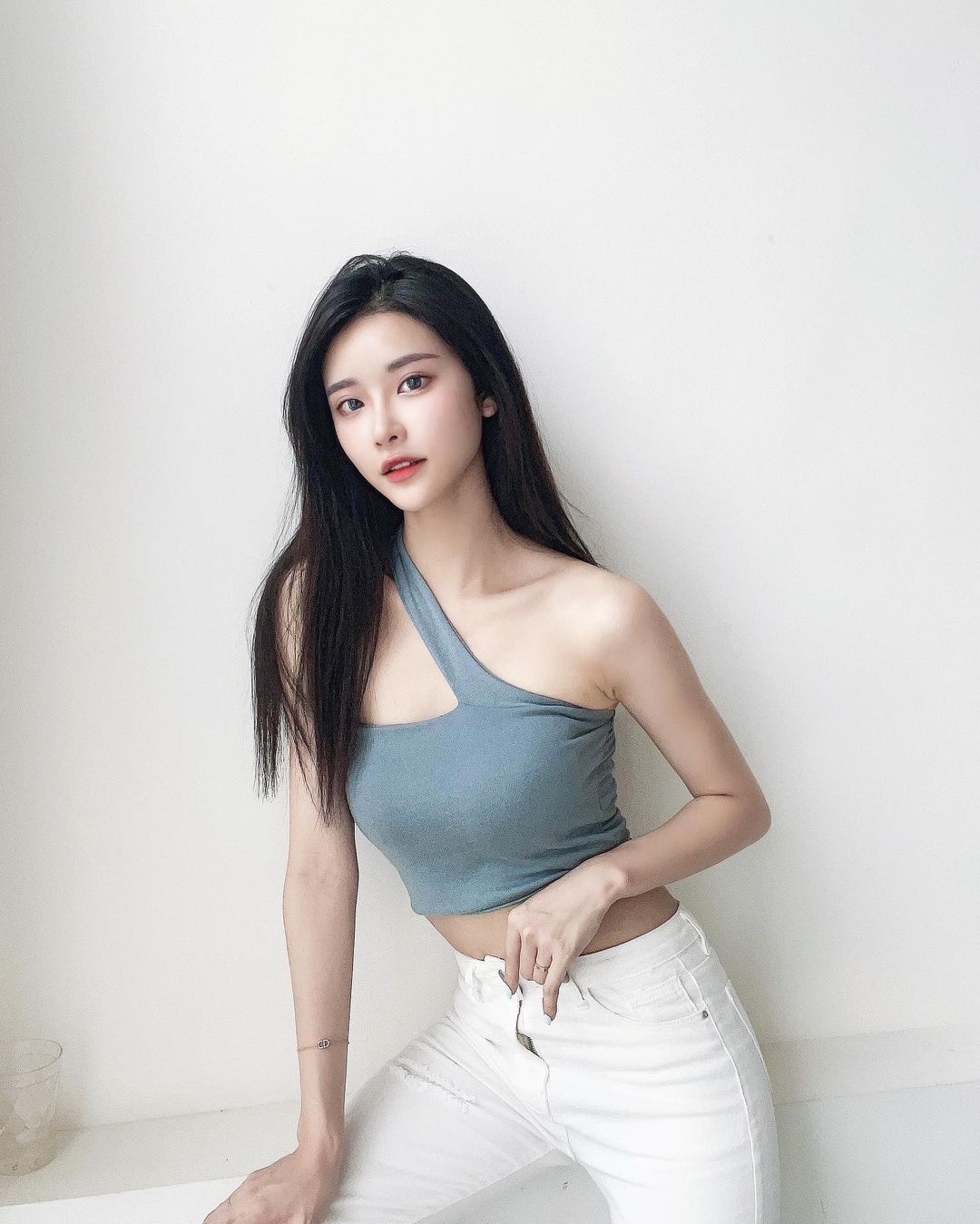 La hermosa y hermosa Doris se siente como una fada.-第1章-图片13