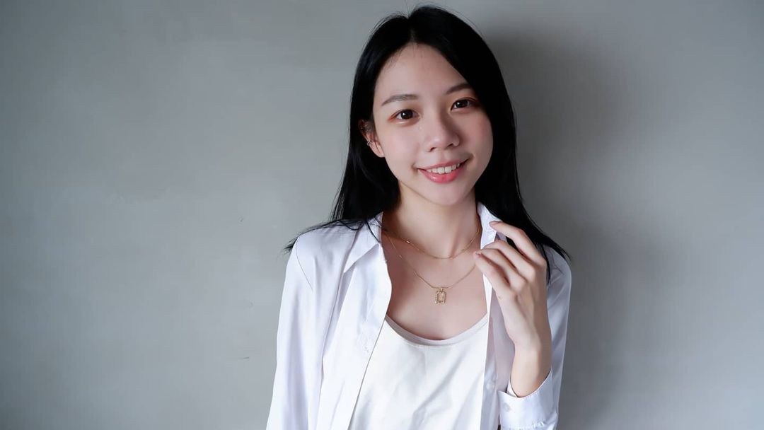 Los nuevos modelos de moda son muy bonitos y sonríen.-第1章-图片13