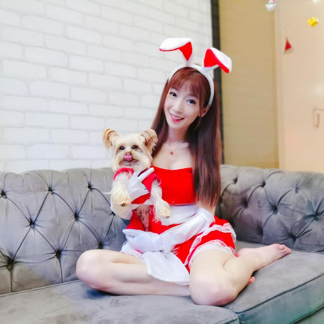 大眼麻豆芳小如 腰臀腿曲線呈完美S型迷濛雙眼彷彿隨時在放電-第1章-图片2