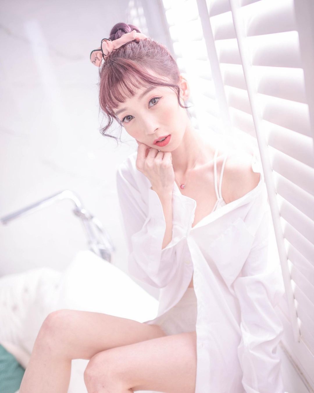 大眼麻豆芳小如 腰臀腿曲線呈完美S型迷濛雙眼彷彿隨時在放電-第1章-图片1