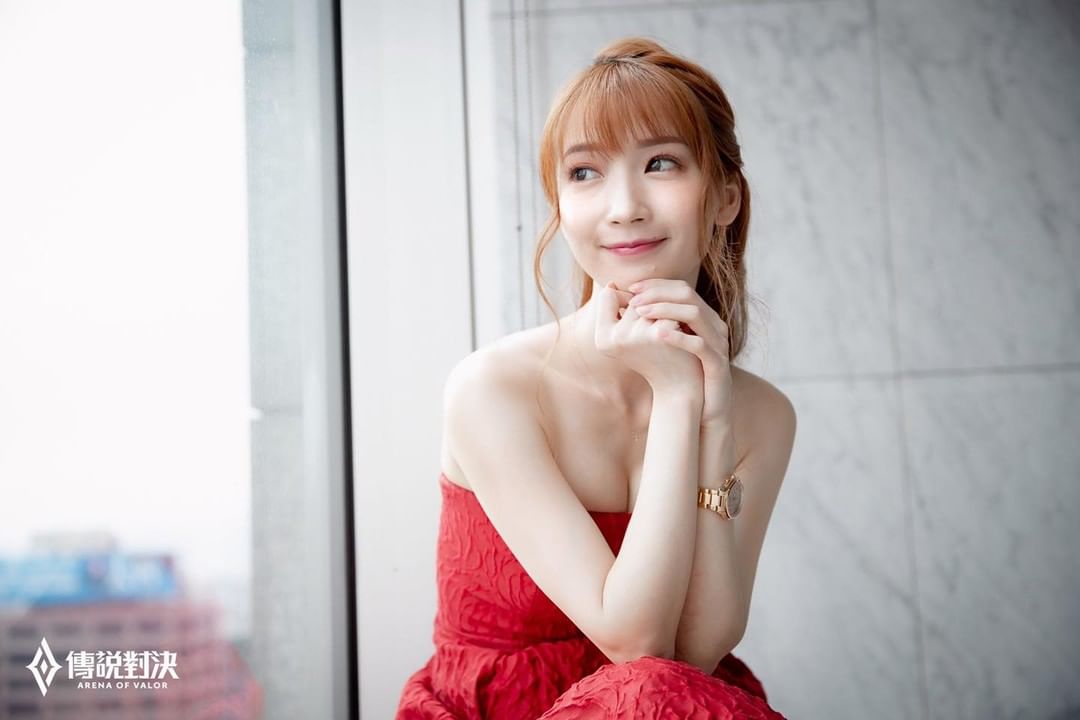 大眼麻豆芳小如 腰臀腿曲線呈完美S型迷濛雙眼彷彿隨時在放電-第1章-图片14