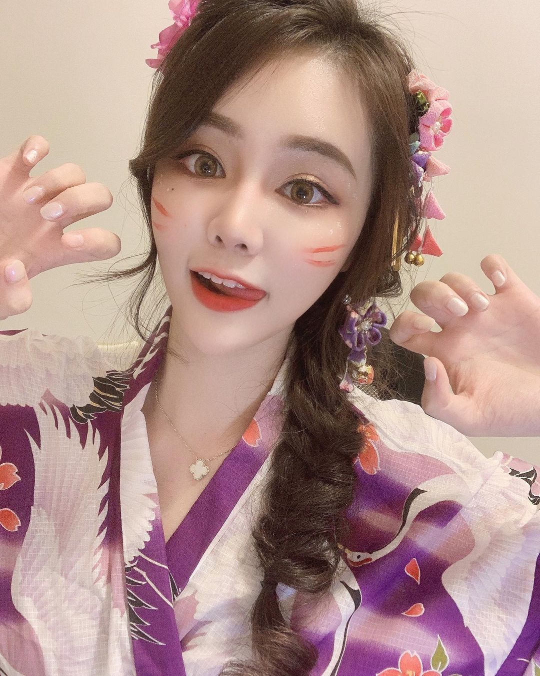 Sweet girlfriend family sister grandmother flowers hot curvature super evil boyfriend perspective business line makes one straight out unbearable-第1章-图片13