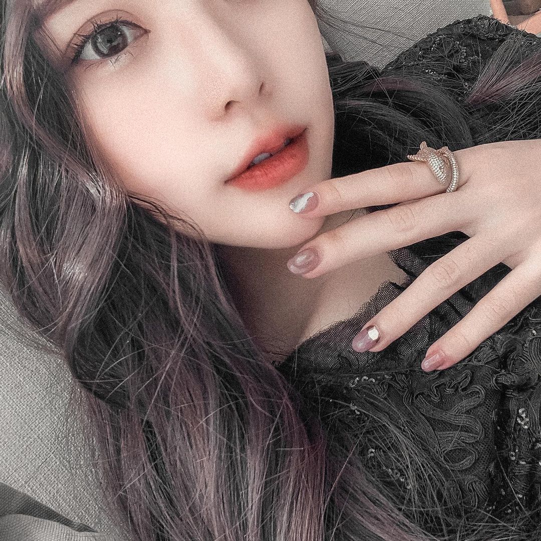 La hermosa hermosa hermosa de los ojos, como se ve todo.-第1章-图片4