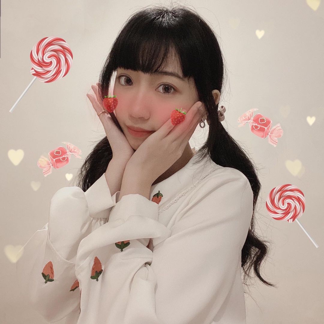 萌裝女僕竹竿 小巧甜美融化主人的心願意牽起她的手嗎-第1章-图片1