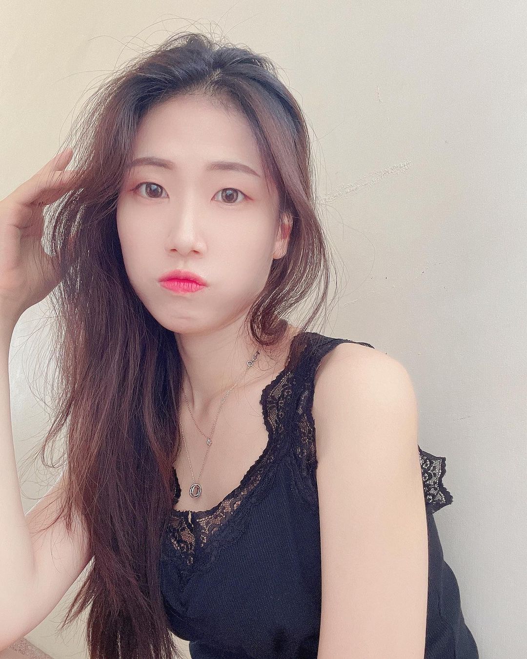 Miss Jane liberates the body of the fiery curve that makes no trick.-第1章-图片12