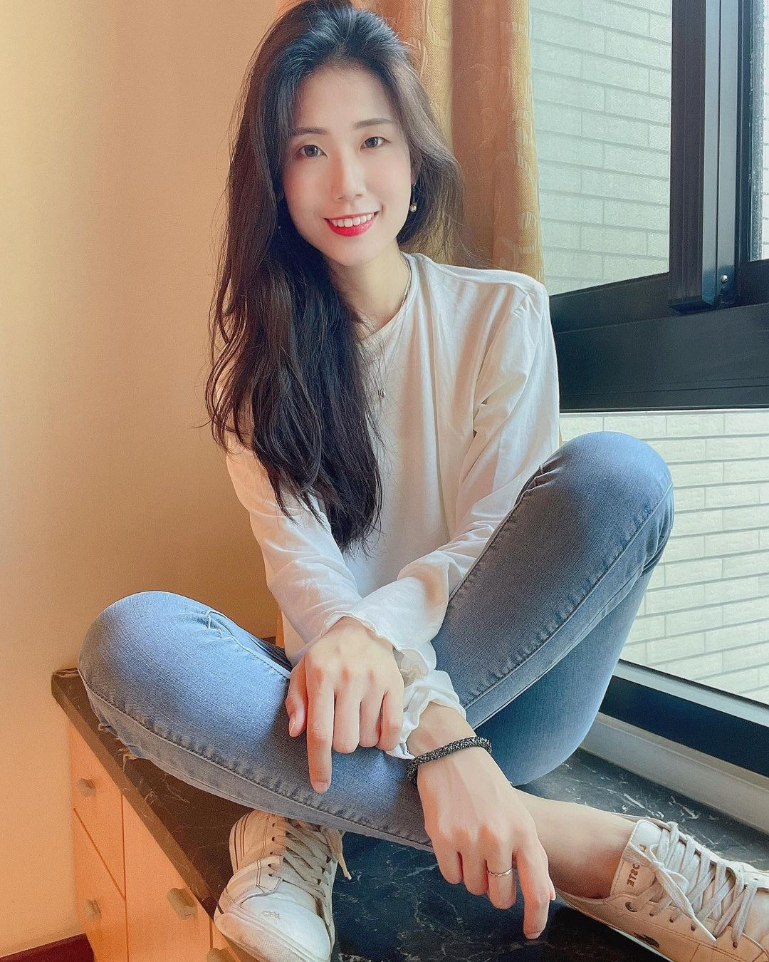 Miss Jane liberates the body of the fiery curve that makes no trick.-第1章-图片10