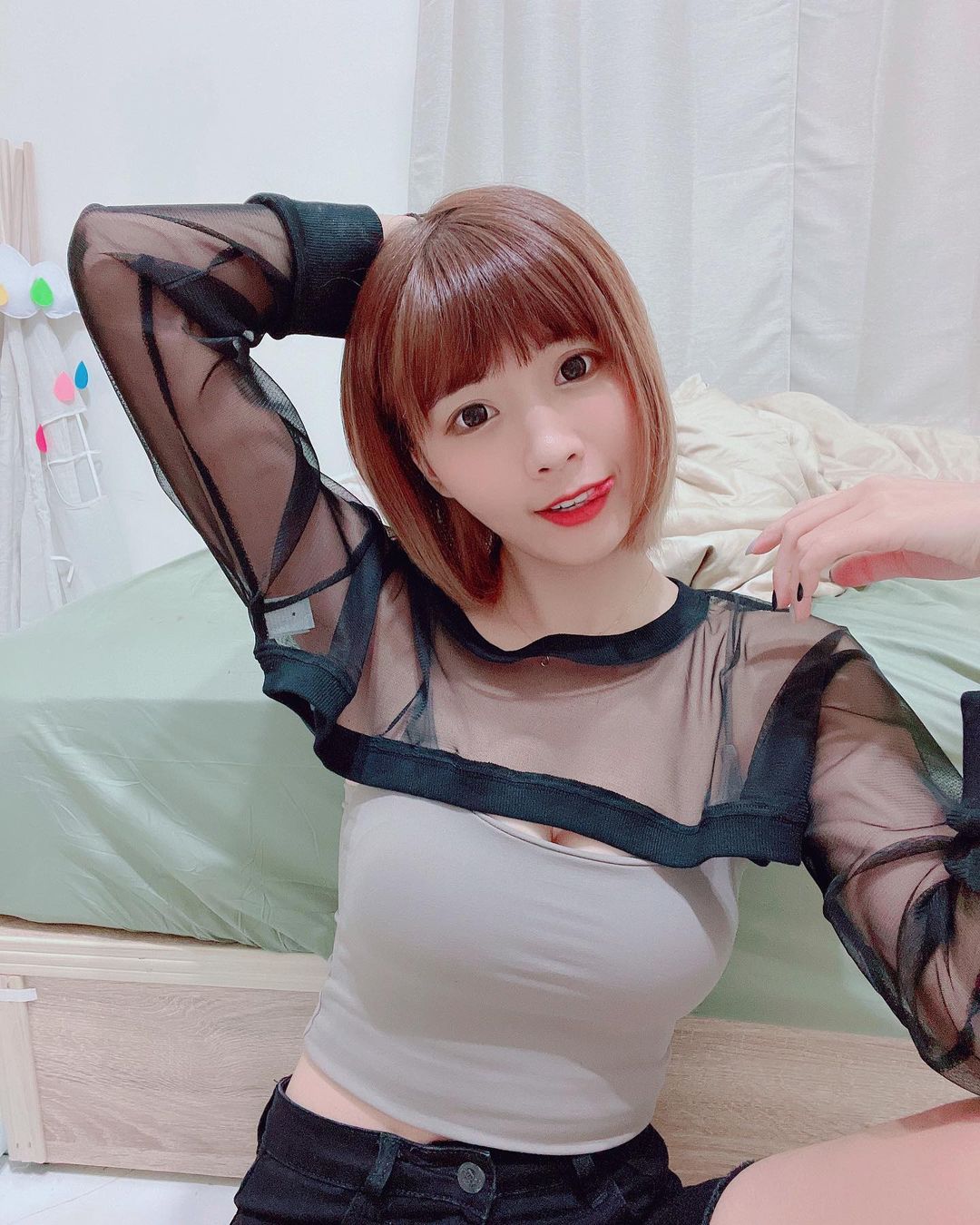 大膽小寶貝珮 尺度解放完全沒在怕性感南半球讓人血脈噴張-第1章-图片10