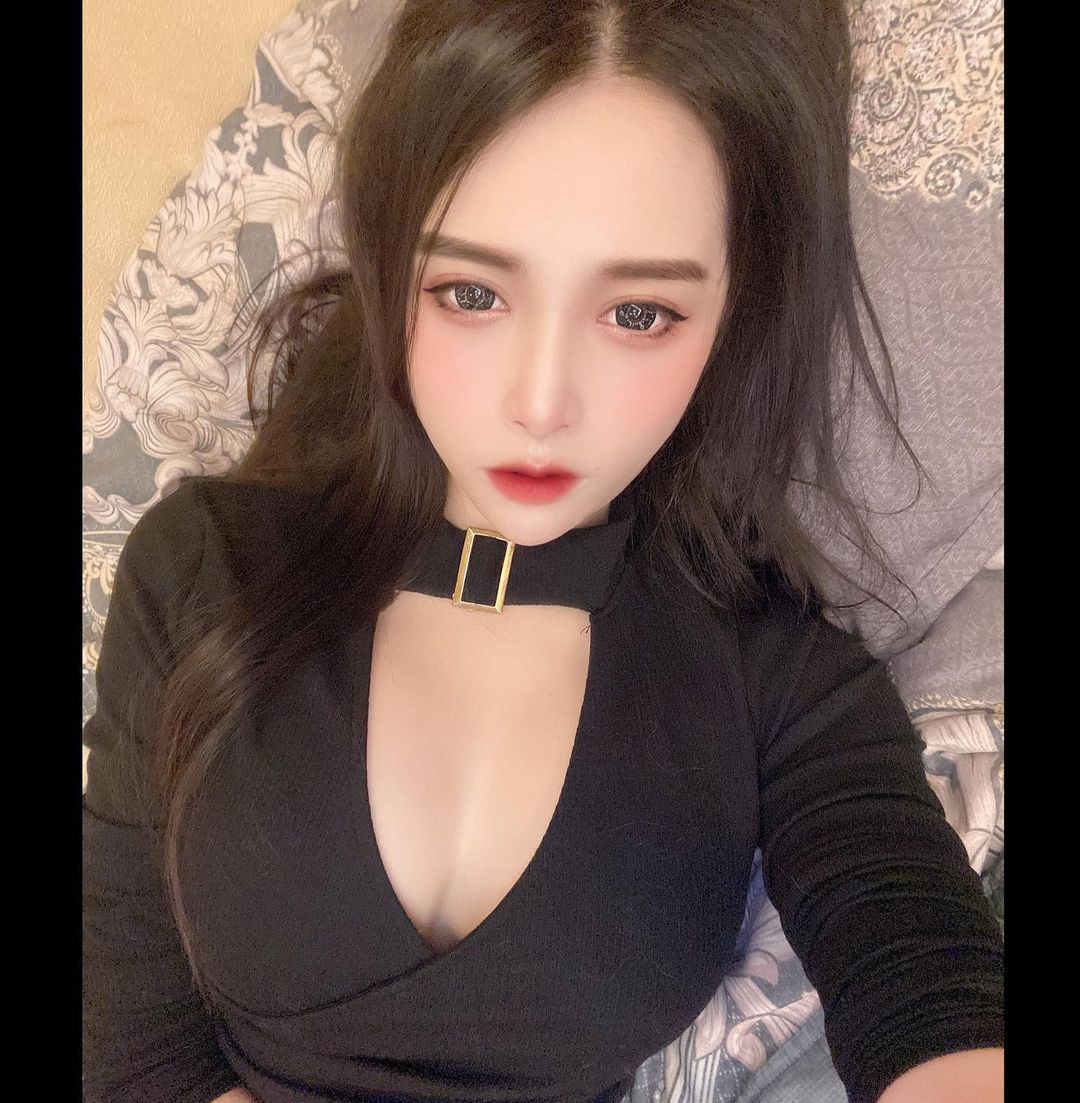 La diosa del fuego Soloa de alto color y la belleza del cuerpo blanco y blanco se ve lleno de luz en el hemisferio sur todo revelado demasiado tentador-第1章-图片7