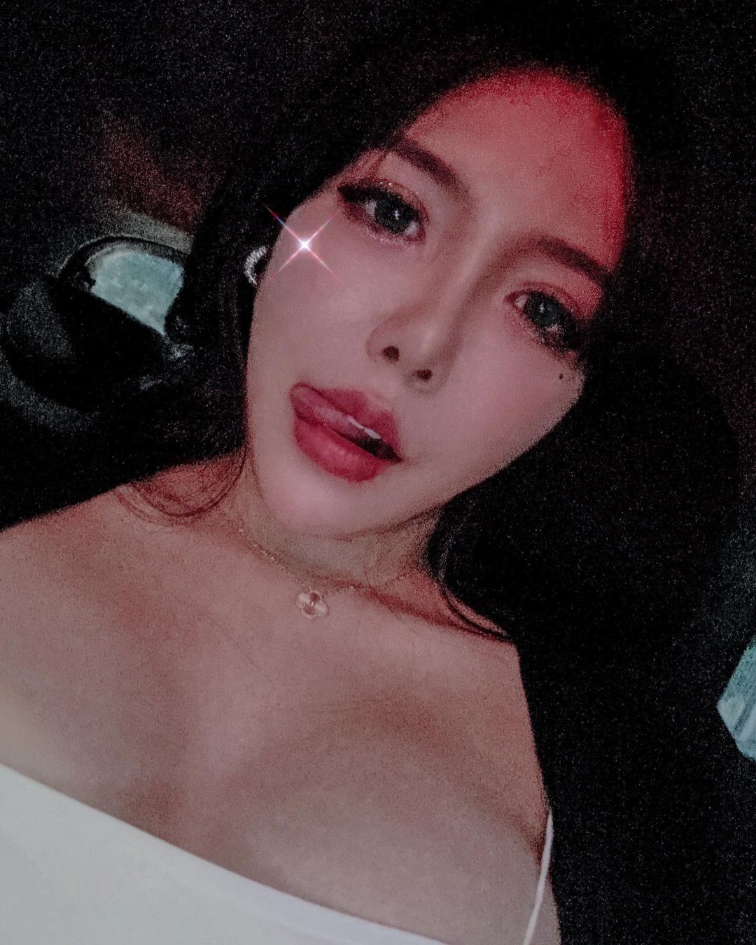 The temptation filled up sister HannA spread the leopard-like wild charm seductive wave-to-belly body curvature makes a fool.-第1章-图片2