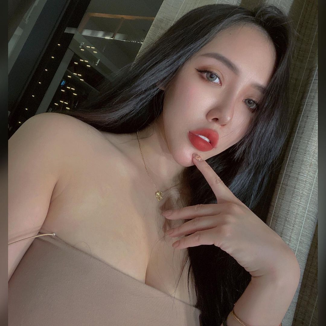 The temptation filled up sister HannA spread the leopard-like wild charm seductive wave-to-belly body curvature makes a fool.-第1章-图片11