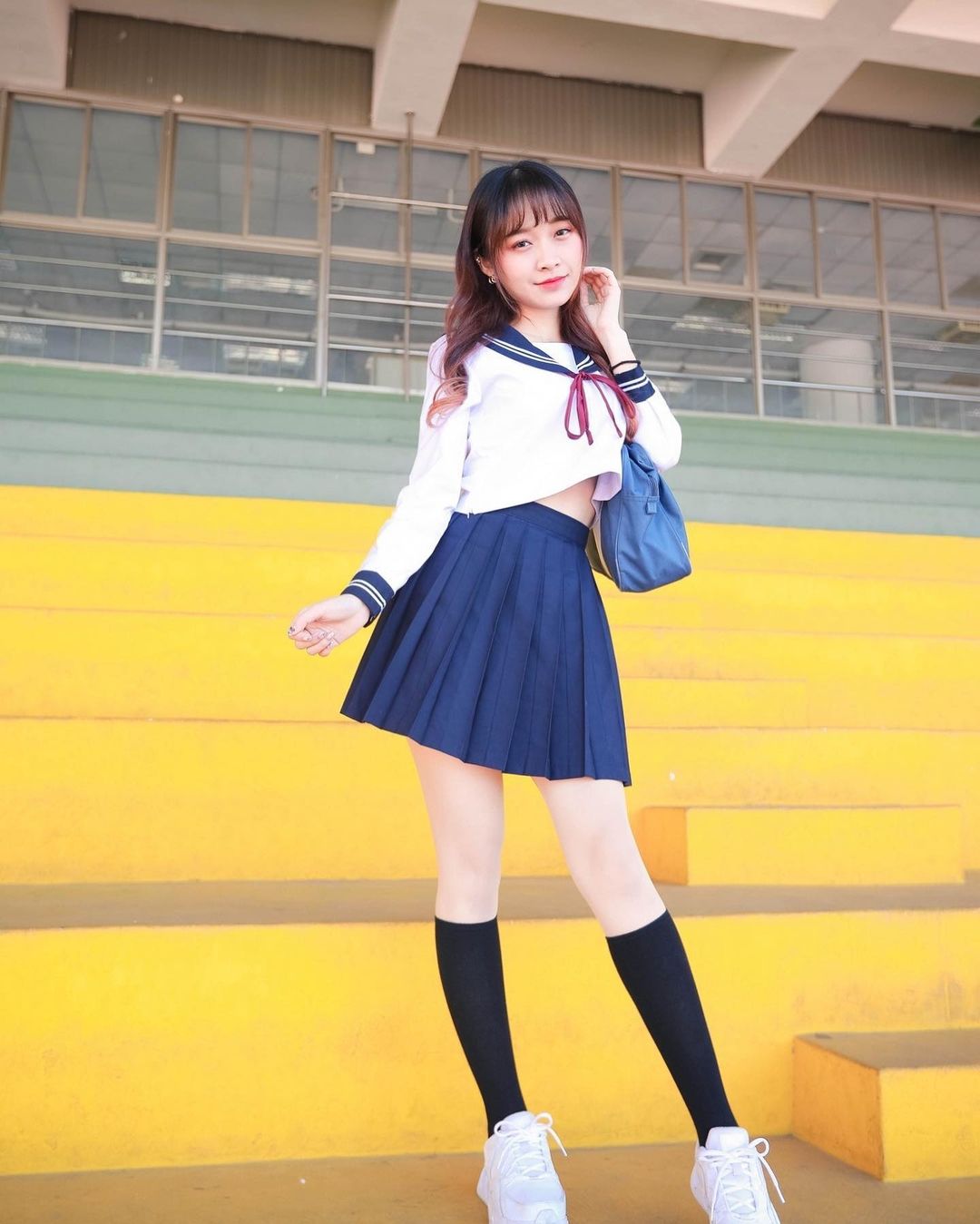 超正性感辣師璘璘 超美制服反轉青春一秒直接讓人戀愛-第1章-图片13