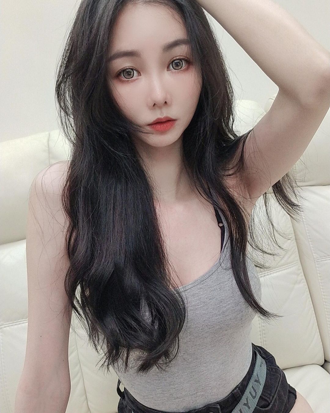 Su hermana Yuan quiere estar con ella y suavizar la correa de la suor es lo suficientemente fuerte como para hacer ejercicio.-第1章-图片6