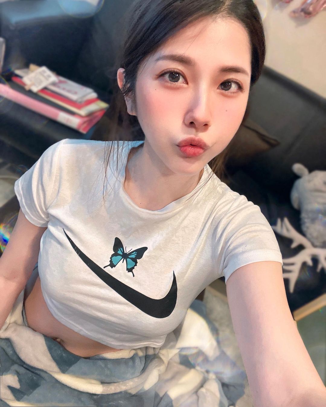 大眼氣質美眉沐沐 雄偉風光讓人一看到就馬上興奮心機自拍角度讓人心癢央-第1章-图片7