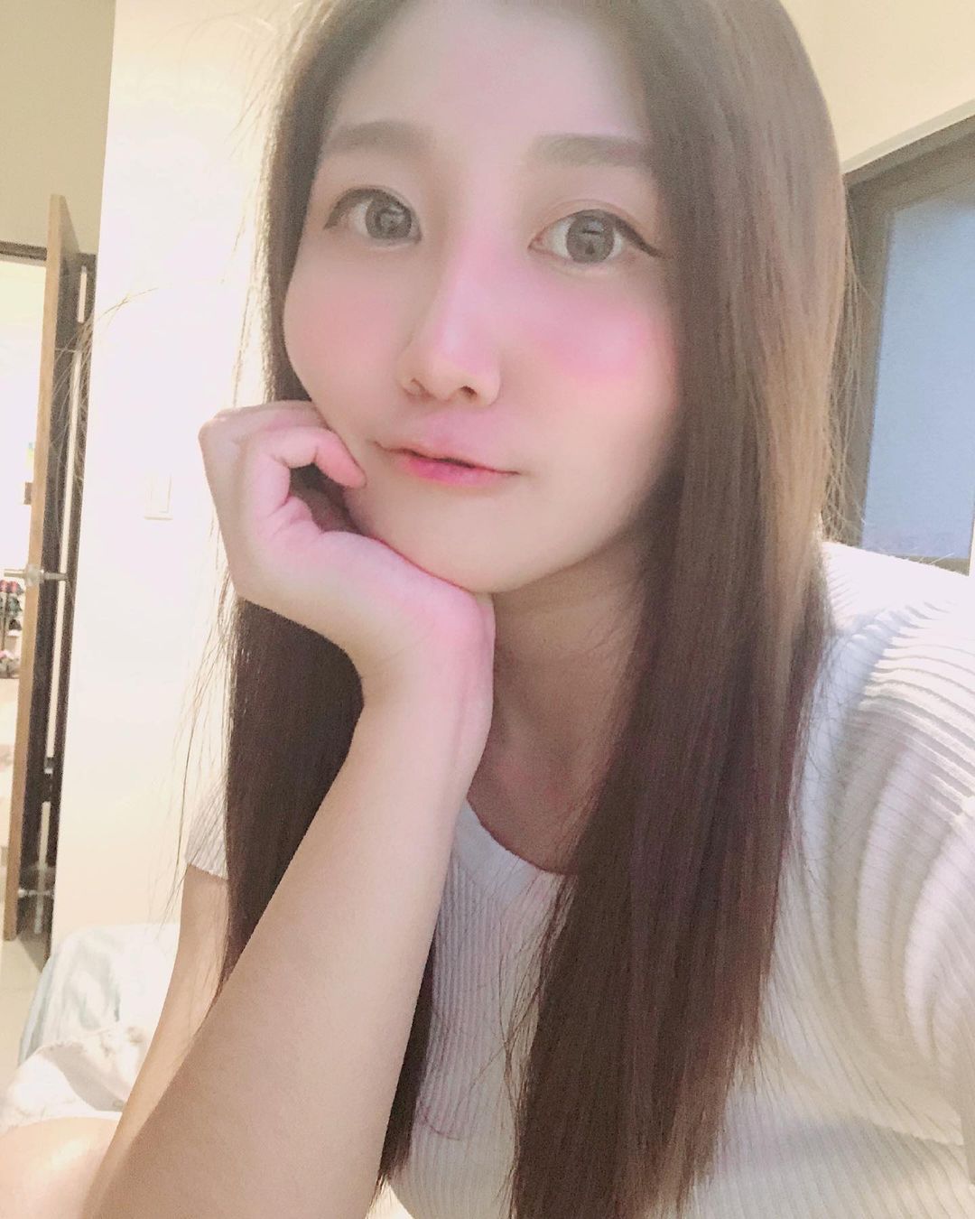 反差女神雅涵 笑容真是迷人阿-第1章-图片4