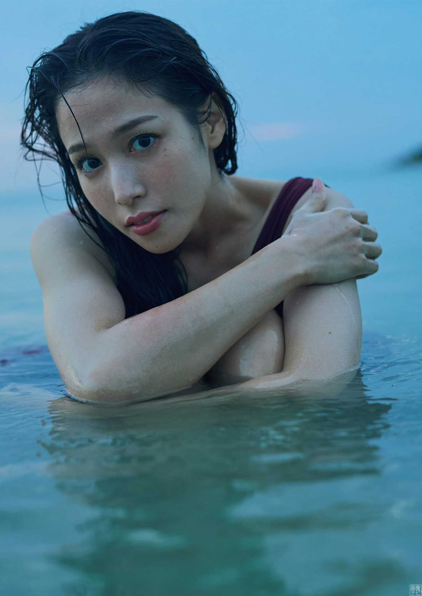 鷲見玲奈 水著なしでも成立してしまうポテンシャル高すぎなグラビア2021/9/13追加 こ...-第1章-图片9