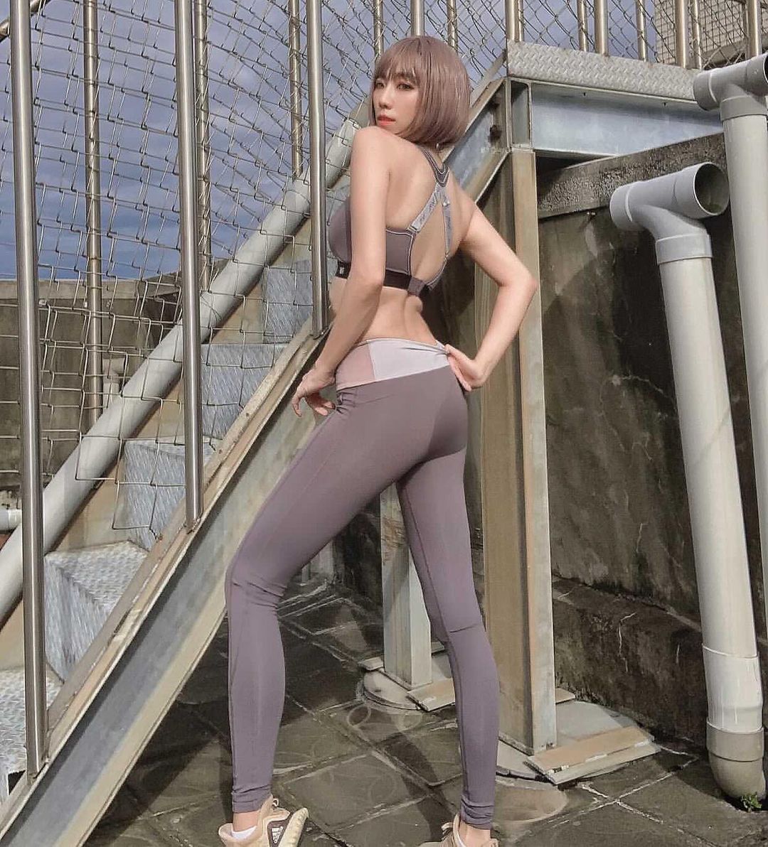 身材姣好的Model 張宇婷 巨大胸器真是嚇人-第1章-图片10
