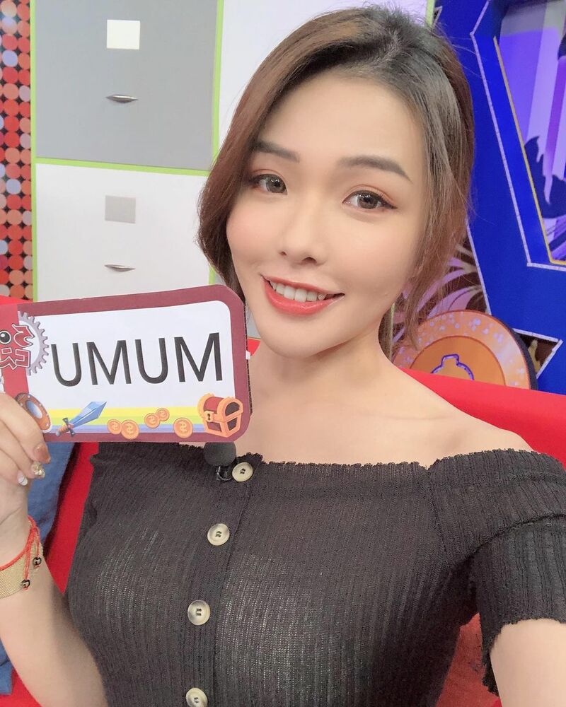El destino está decidido a enamorarse de ti, Mumu, un piloto de carreras transversal sexy y personal que se reúne-第1章-图片13