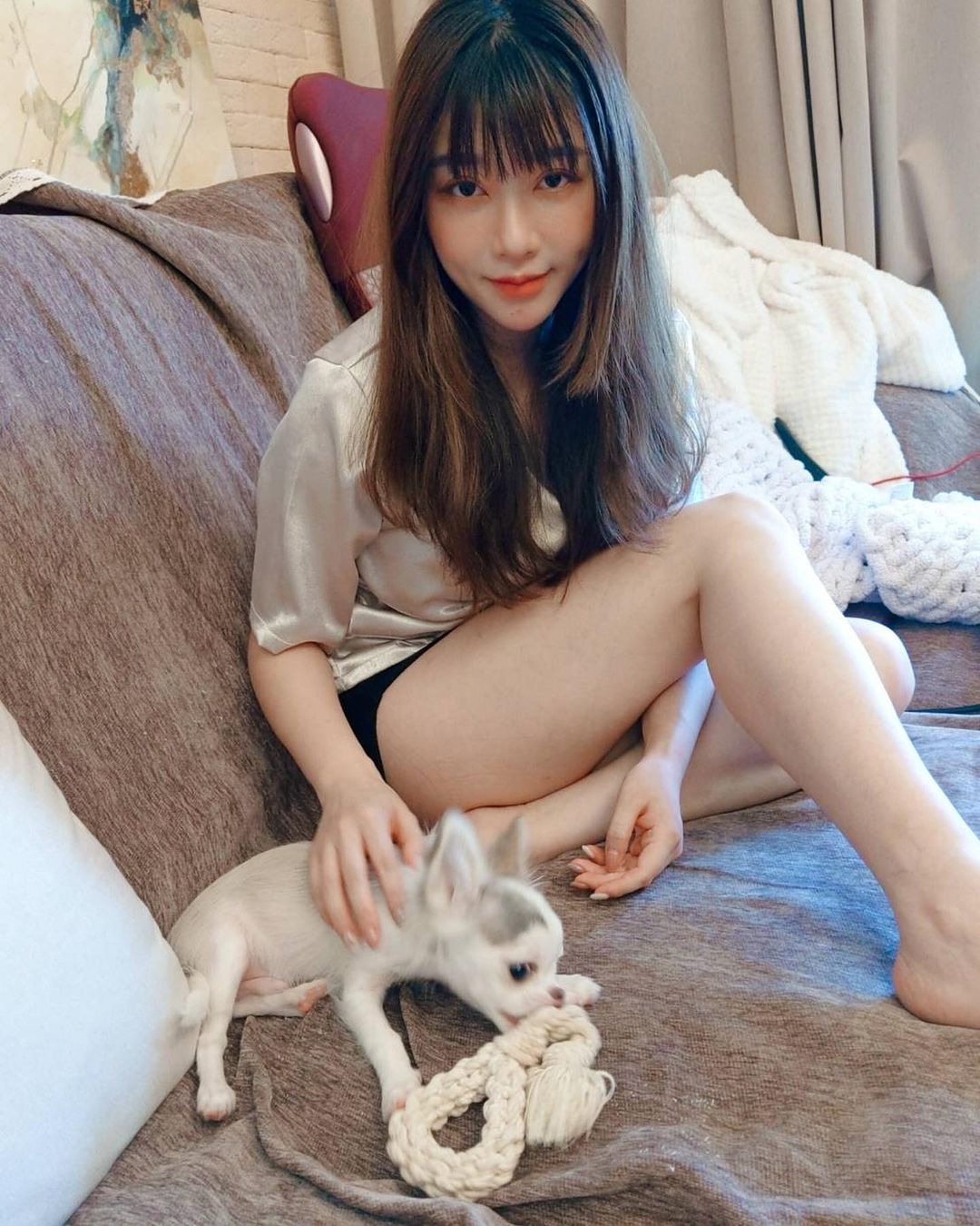 香甜可口小隻馬夏涵芝 無法抗拒的魅惑氛圍一不小心就會淪陷-第1章-图片5