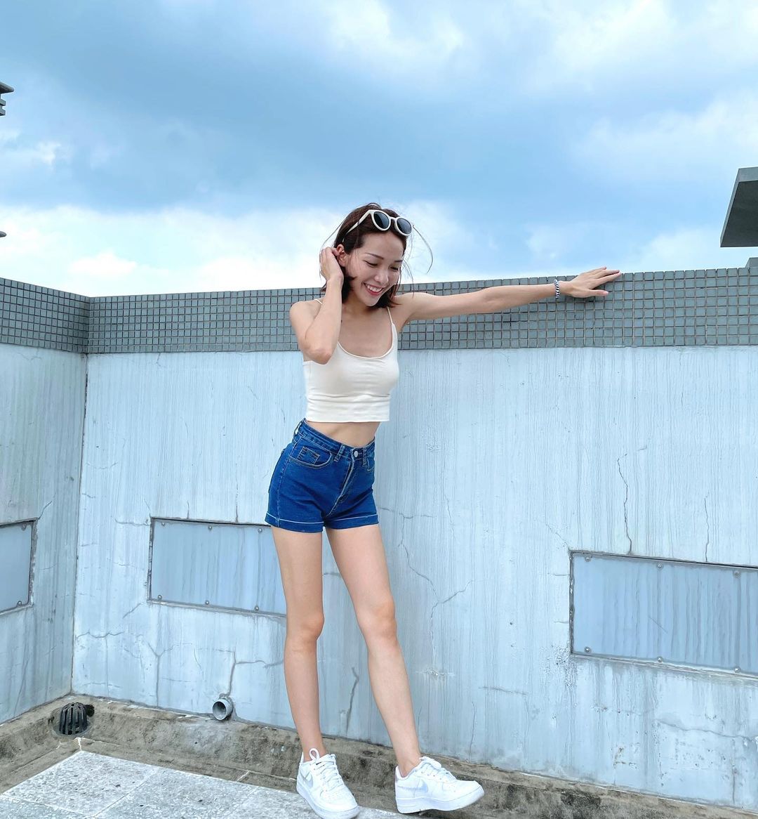 絲絲絕美的body性感日常好養眼-第1章-图片11