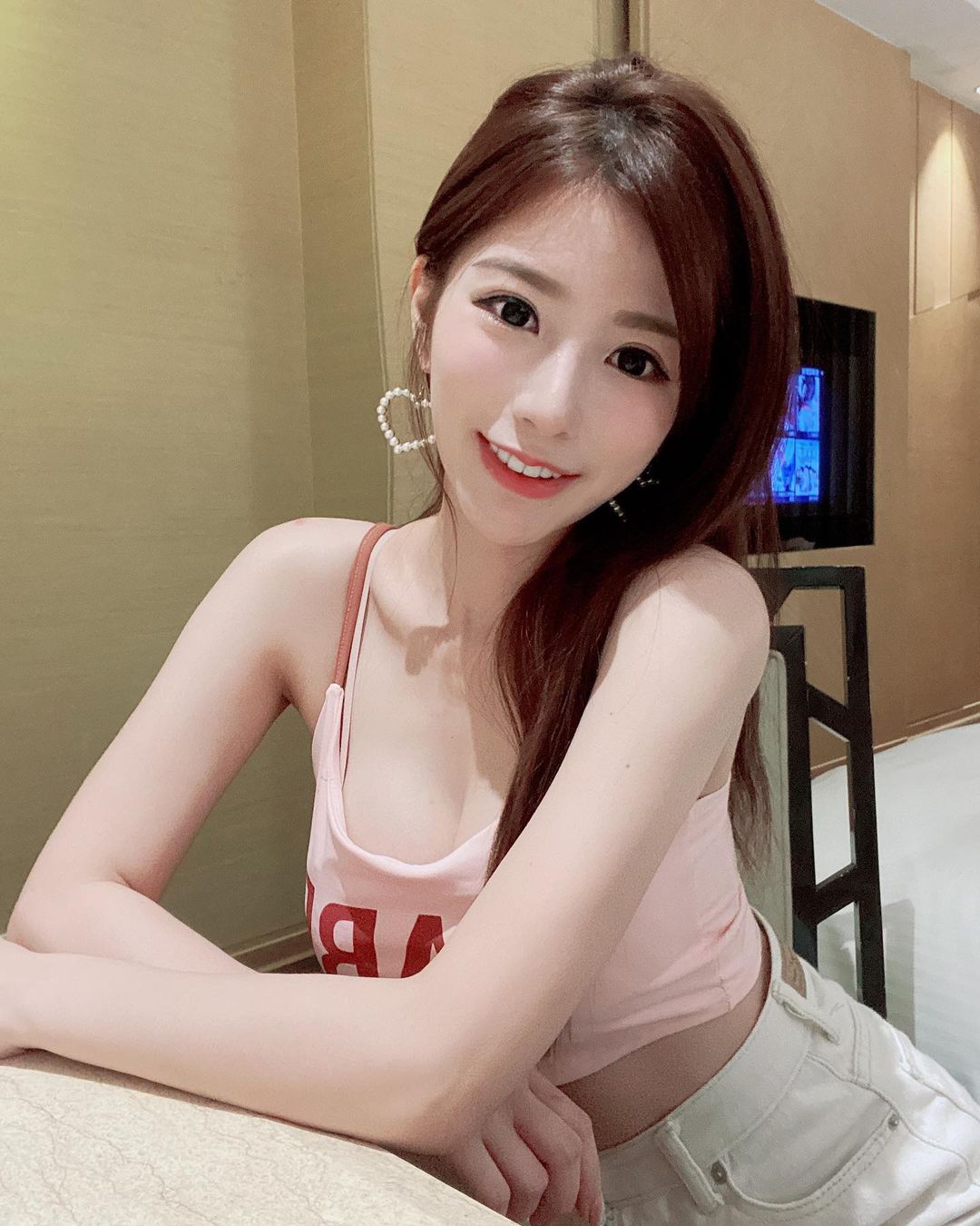 性感貓奴黎嫣Li Yan,擄獲貓也擄獲你的心!-第1章-图片3