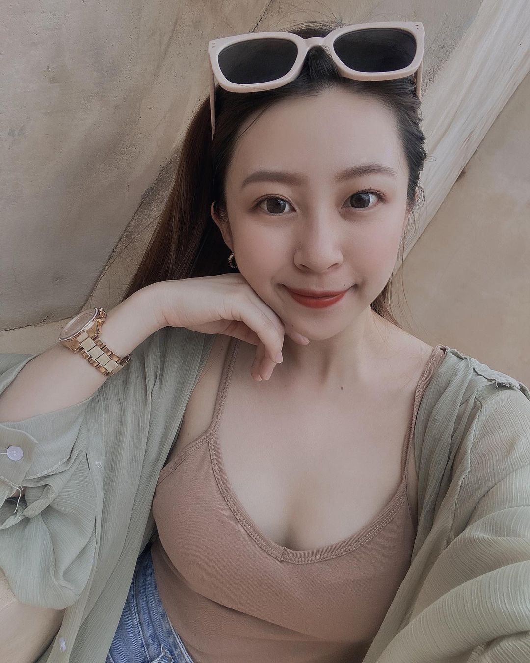 The white body makes you fall in love, the sexy curve is full of intense charm!-第1章-图片4