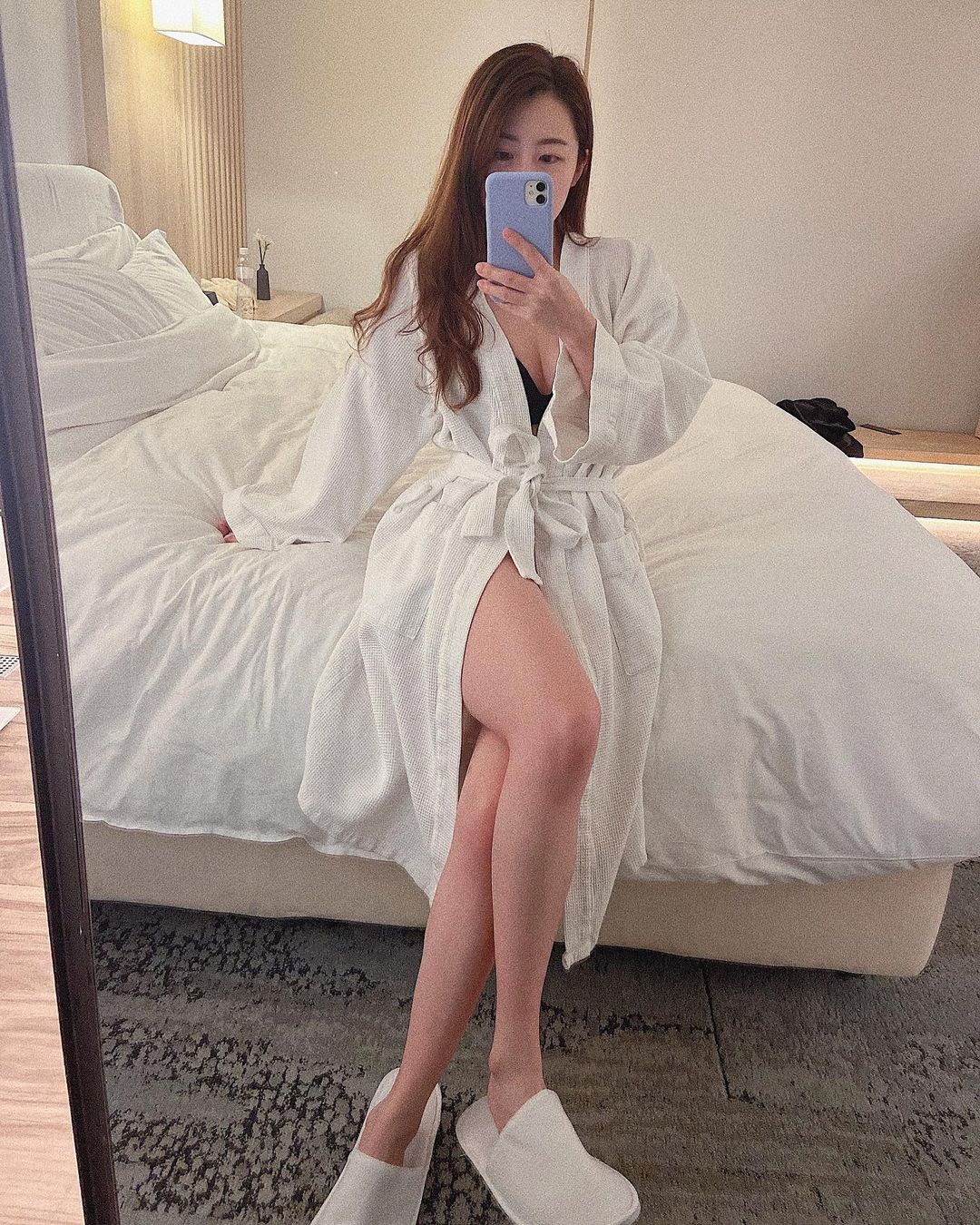 The white body makes you fall in love, the sexy curve is full of intense charm!-第1章-图片5