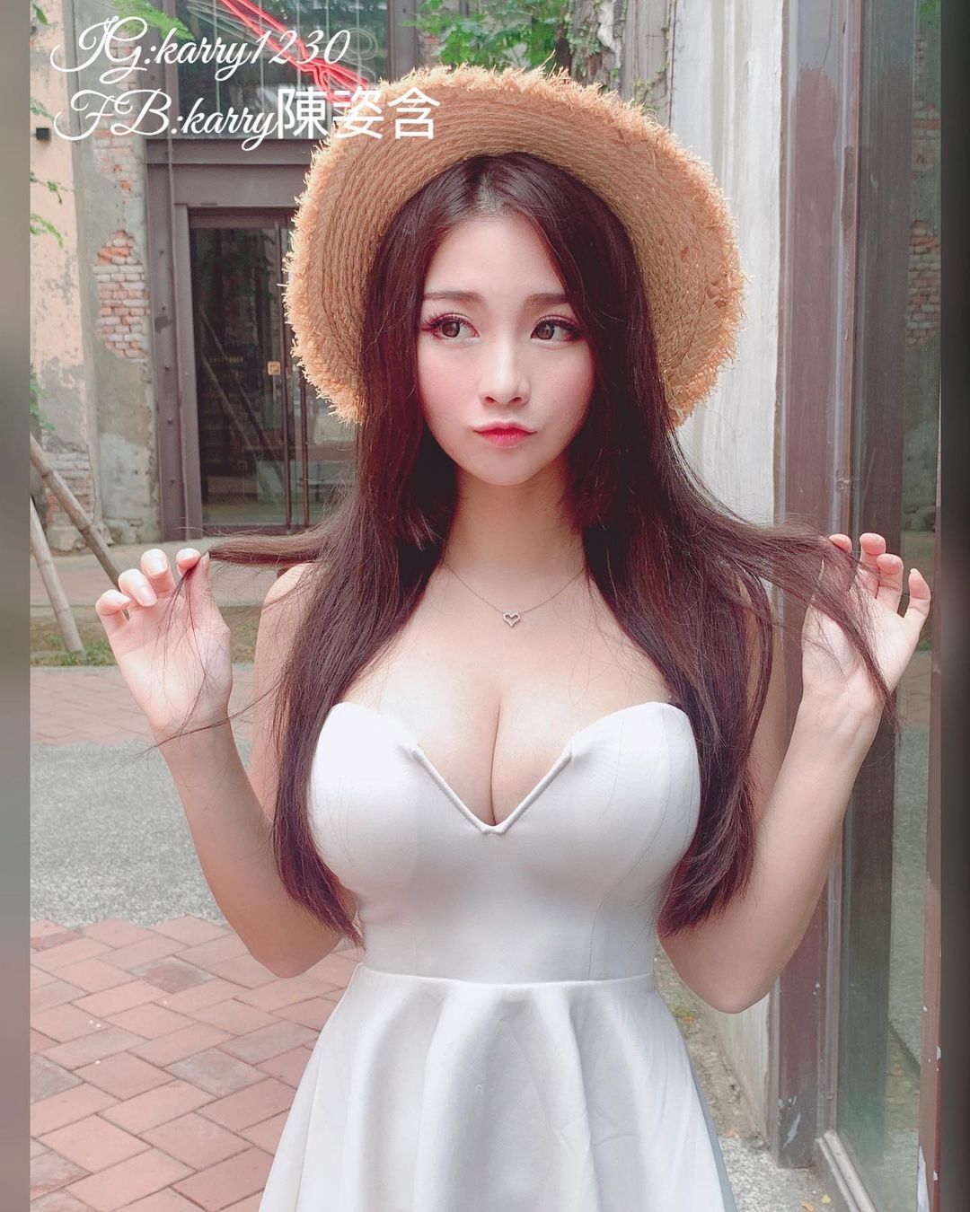 白皙巨乳正妹陳姿含「波濤洶湧」視角好猛!撩人的美乳曝光了!-第1章-图片2