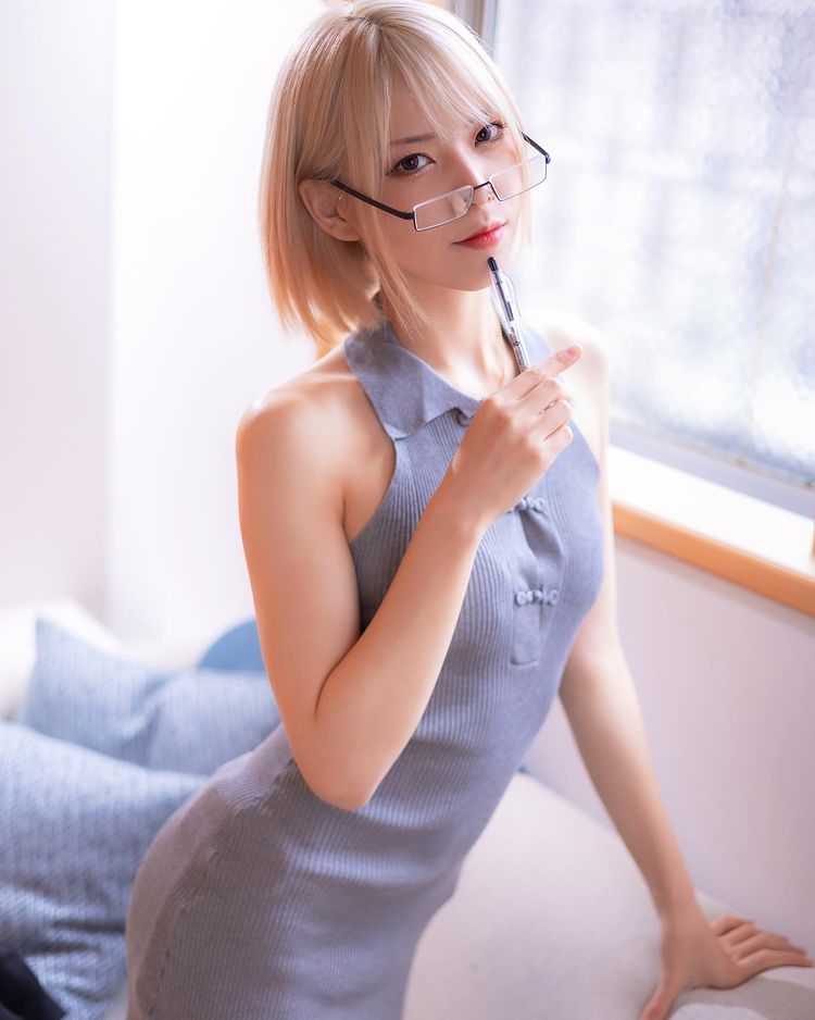 《ぽにょ皇子》虎年行大運風騷無法擋！「短金髮的誘惑」火力全開！-第1章-图片29