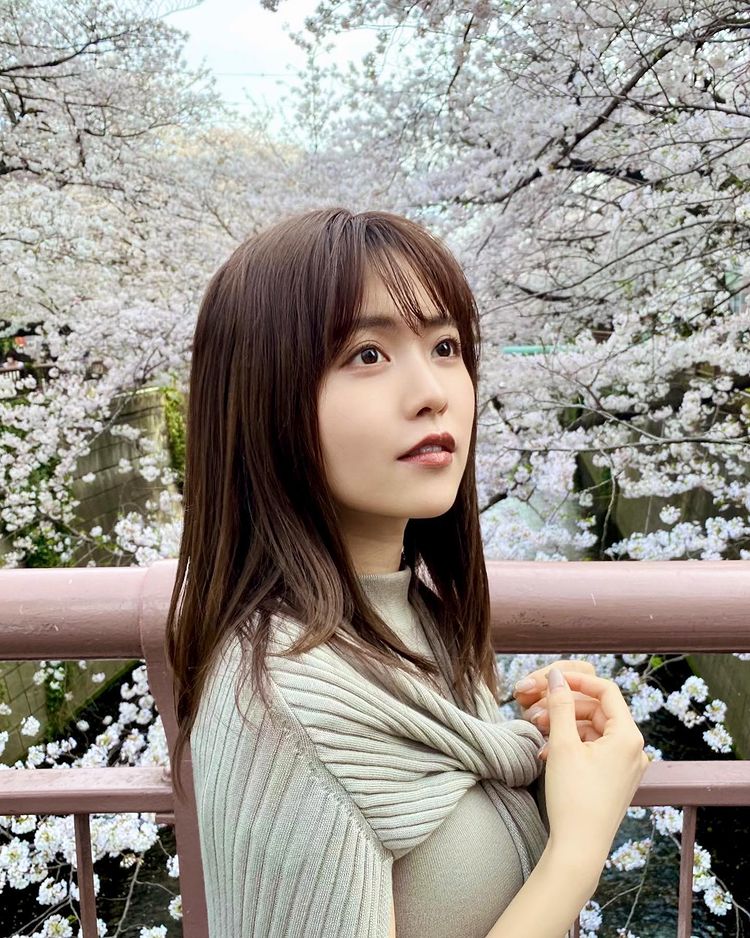 夢想中的女律師！《新田さちか》青山學院法學部最美麗的風景！-第1章-图片18