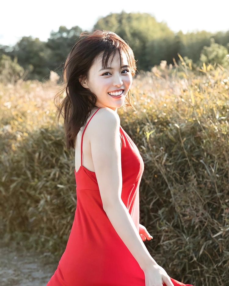 夢想中的女律師！《新田さちか》青山學院法學部最美麗的風景！-第1章-图片24