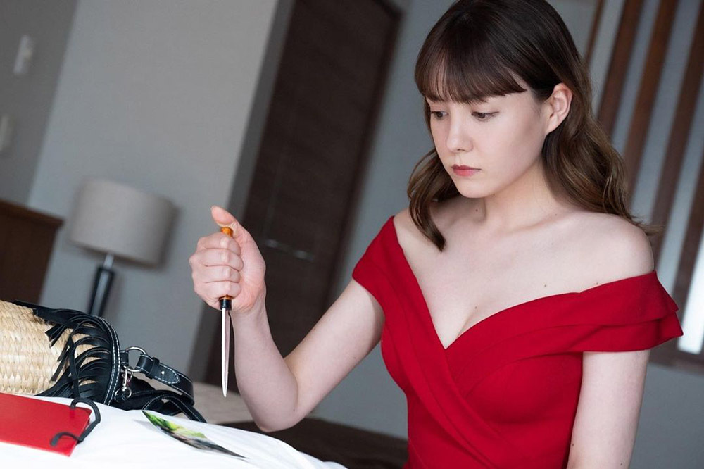 雙層公寓美女！德日混血《トリンドル玲奈》年初將揭露泳衣攝影集！-第1章-图片1