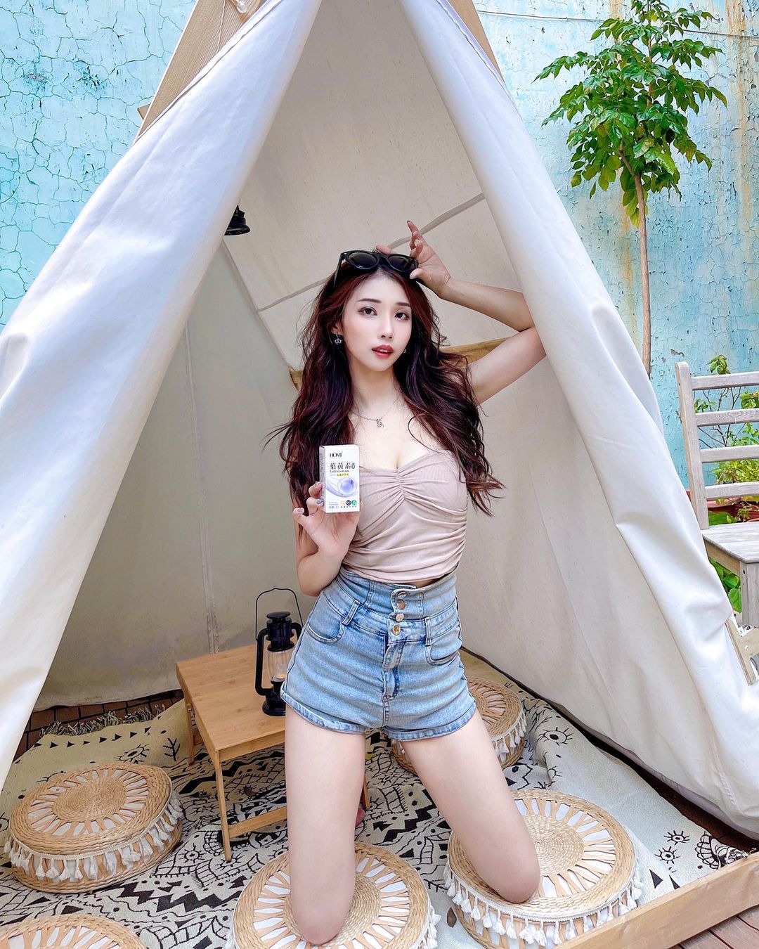 極品正妹文檸Anna雪白美體大方秀出逼人開戰!優質曲線兇到太誘人!-第1章-图片1