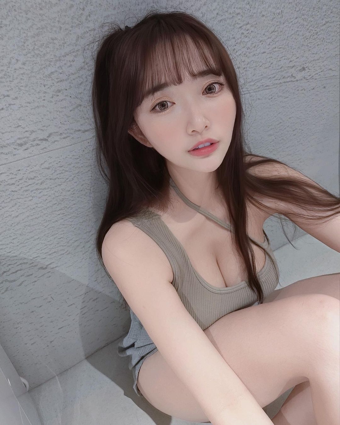 美乳正妹「Mita映晨」清新高顏值外表,,甜美微笑讓人心醉!巨奶快從泳衣爆出來!-第1章-图片8