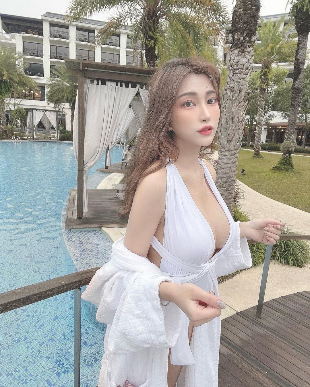 甜心正妹娜娜米「渾圓美乳」形狀好飽滿!轟炸你的視覺感官!胸器實在太猛了!-第1章-图片6