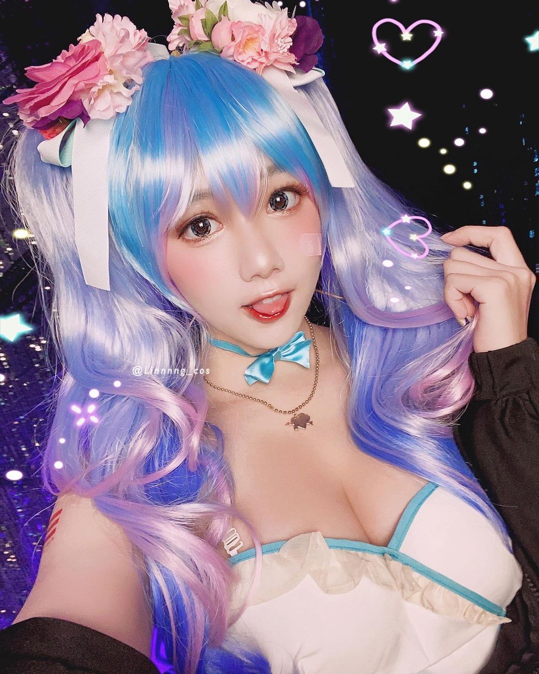 伶伶Linnnng極品臉蛋太甜美啦,飽滿雪乳太火辣!火辣曲線側面一看「超突出」-第1章-图片6