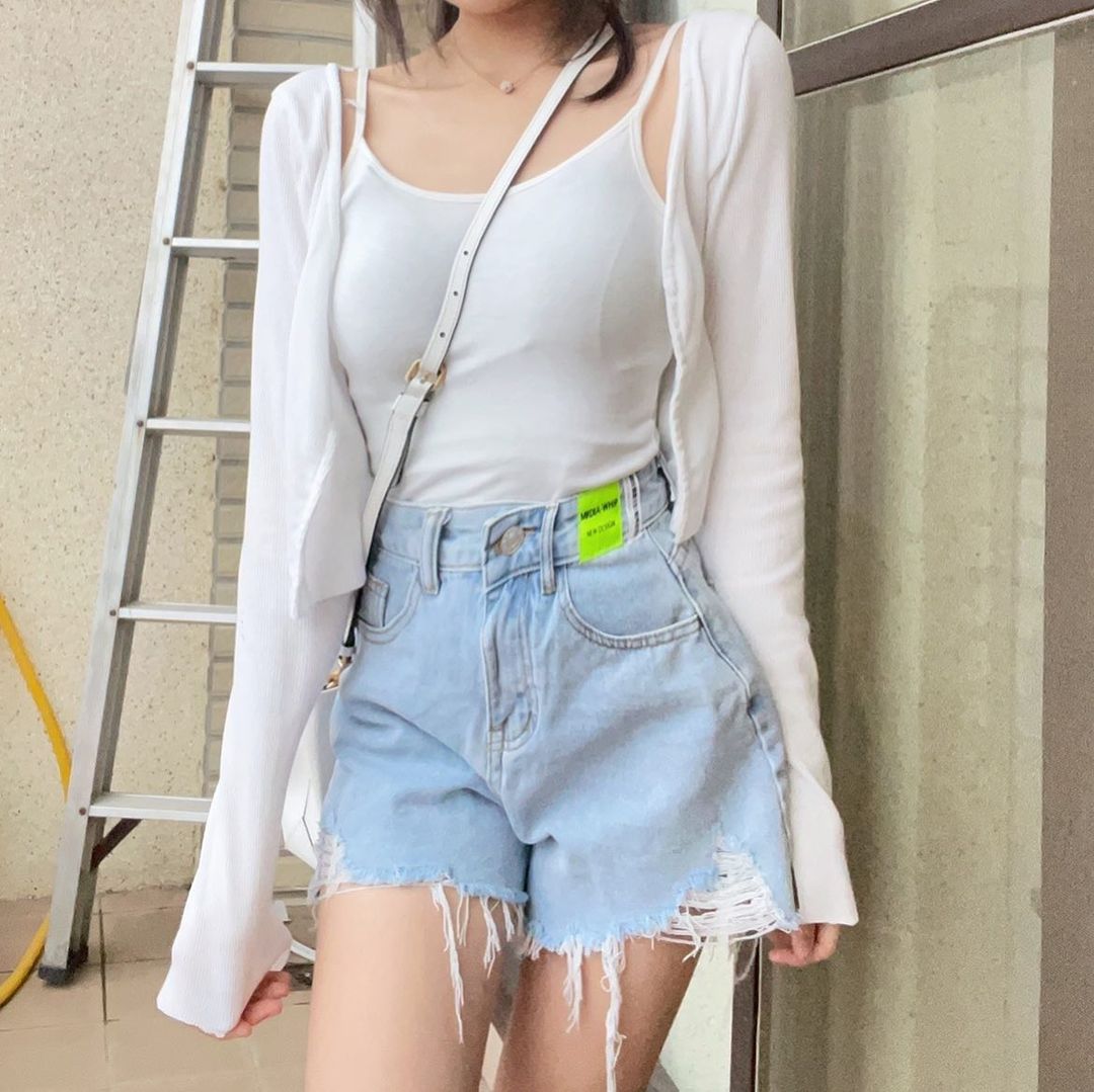 甜美系喬薰「極品長腿正妹」比例驚人！「邪惡胸型」超令人著迷啊！-第1章-图片1