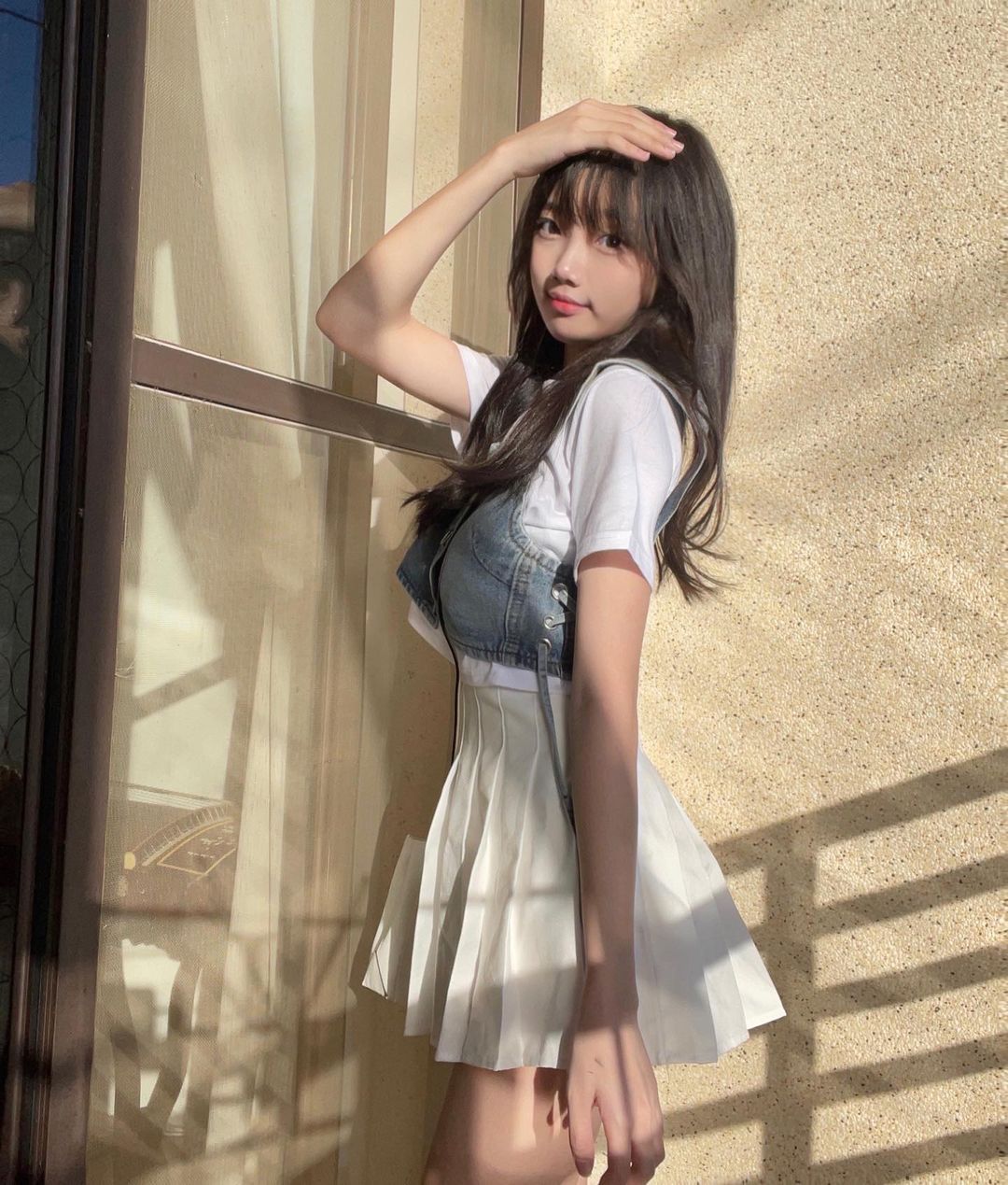 甜美系喬薰「極品長腿正妹」比例驚人！「邪惡胸型」超令人著迷啊！-第1章-图片4