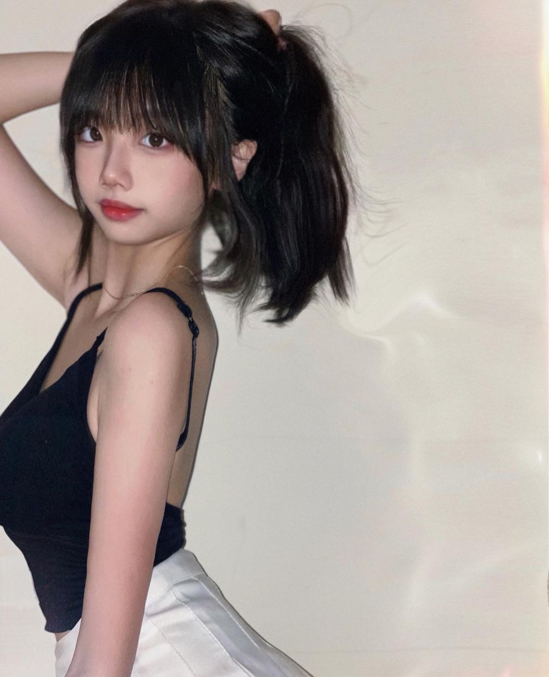 甜美系喬薰「極品長腿正妹」比例驚人！「邪惡胸型」超令人著迷啊！-第1章-图片9