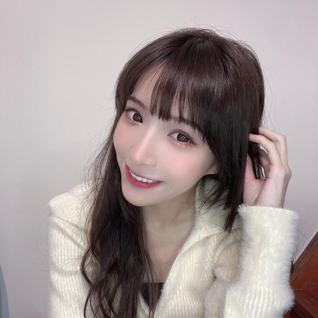 正妹Una Hu神美腿「線條完美」又性感!甜美的「迷人氣質」實在太誘人啦-第1章-图片3