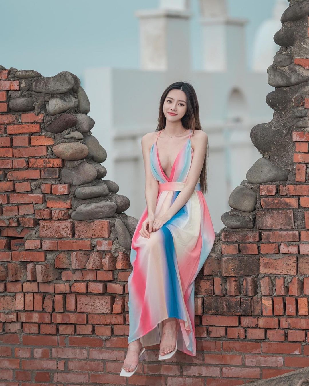 高顏值正妹莊舒潔「白嫩美乳」真的好辣!甜美的「氣質外型」讓人超想戀愛-第1章-图片2