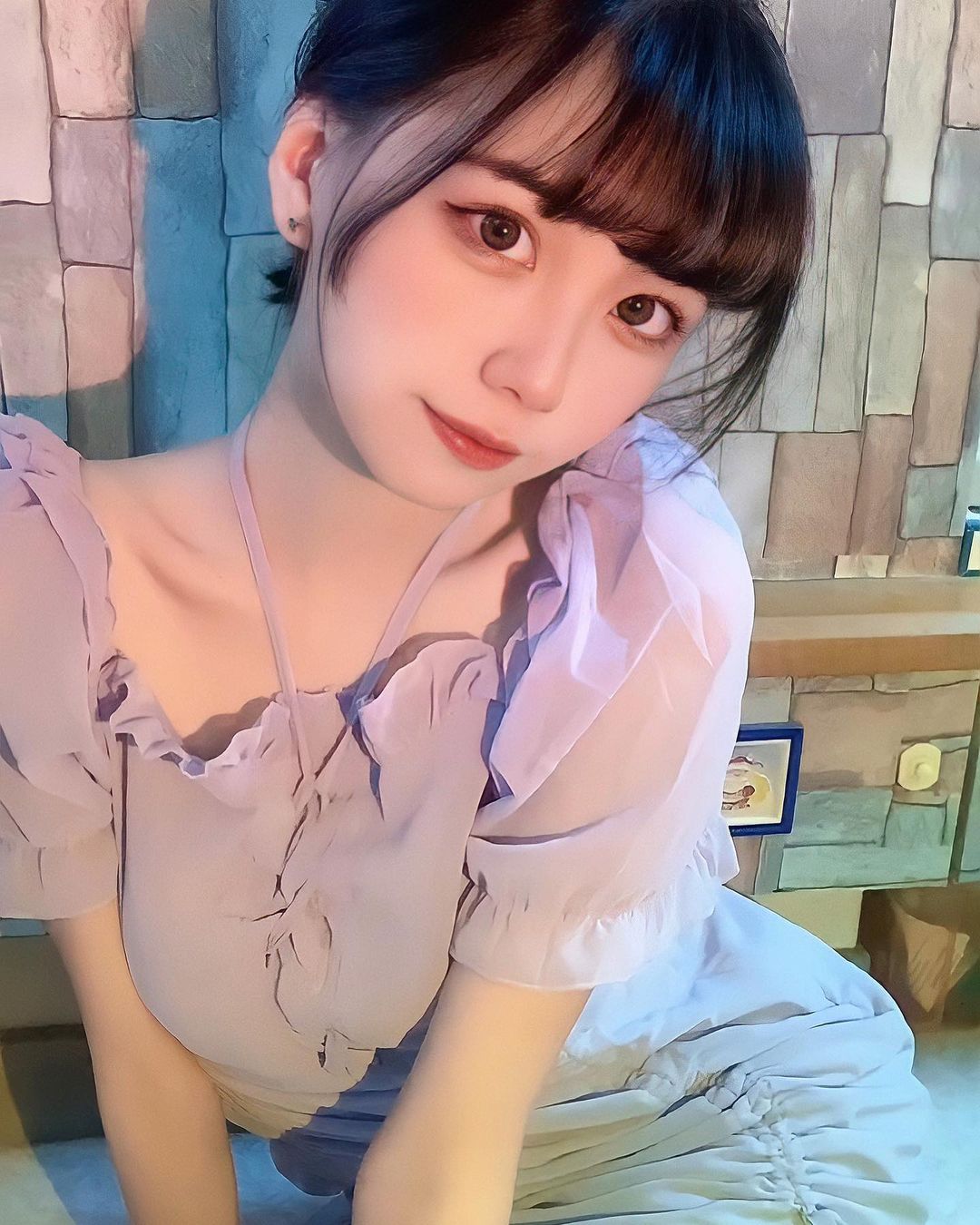 鹿媗「白皙美腿」超逆天!緊緻身材曲線搭配高雅微笑,迷人電眼讓人忍不住-第1章-图片8