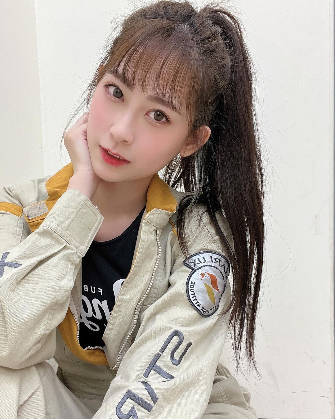 Super-healthy jessy face-to-face legs with white skin eye-catching pictures make you fall in love!S curves make you misplaced-第1章-图片4