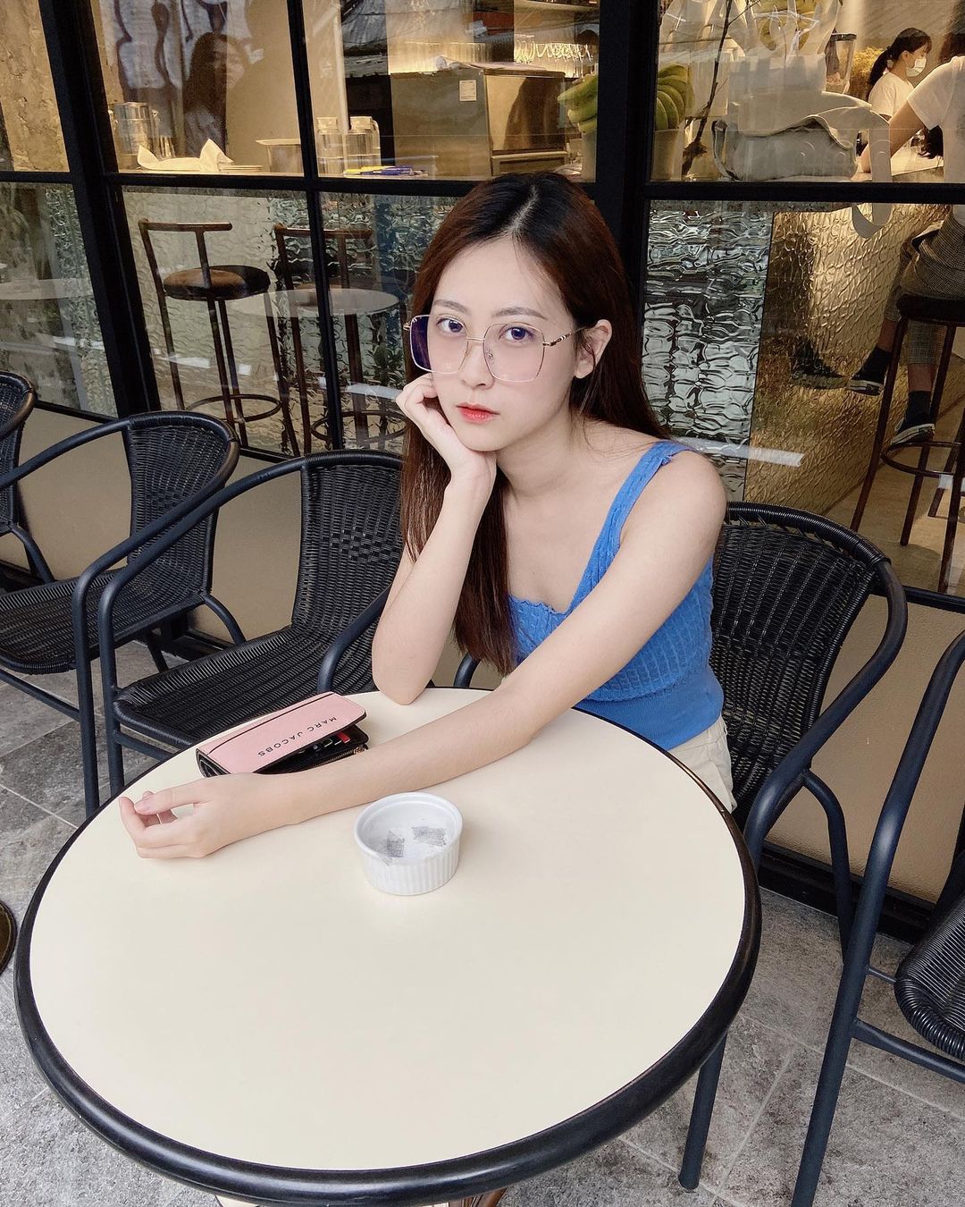 Super-healthy jessy face-to-face legs with white skin eye-catching pictures make you fall in love!S curves make you misplaced-第1章-图片6