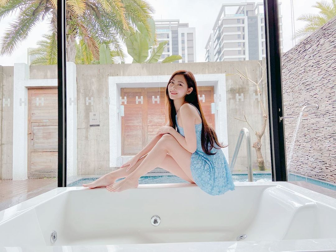 Super-healthy jessy face-to-face legs with white skin eye-catching pictures make you fall in love!S curves make you misplaced-第1章-图片5