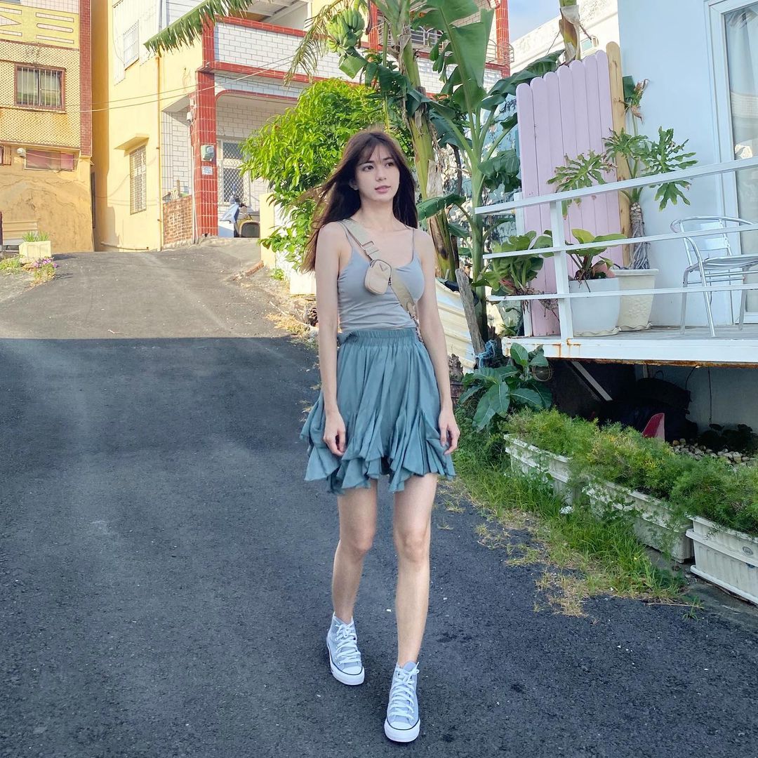長腿氣質正妹鄭芯恩Porima比基尼「養眼曲線」一看就讓人著迷!仙女般氣質超級動人!-第1章-图片7